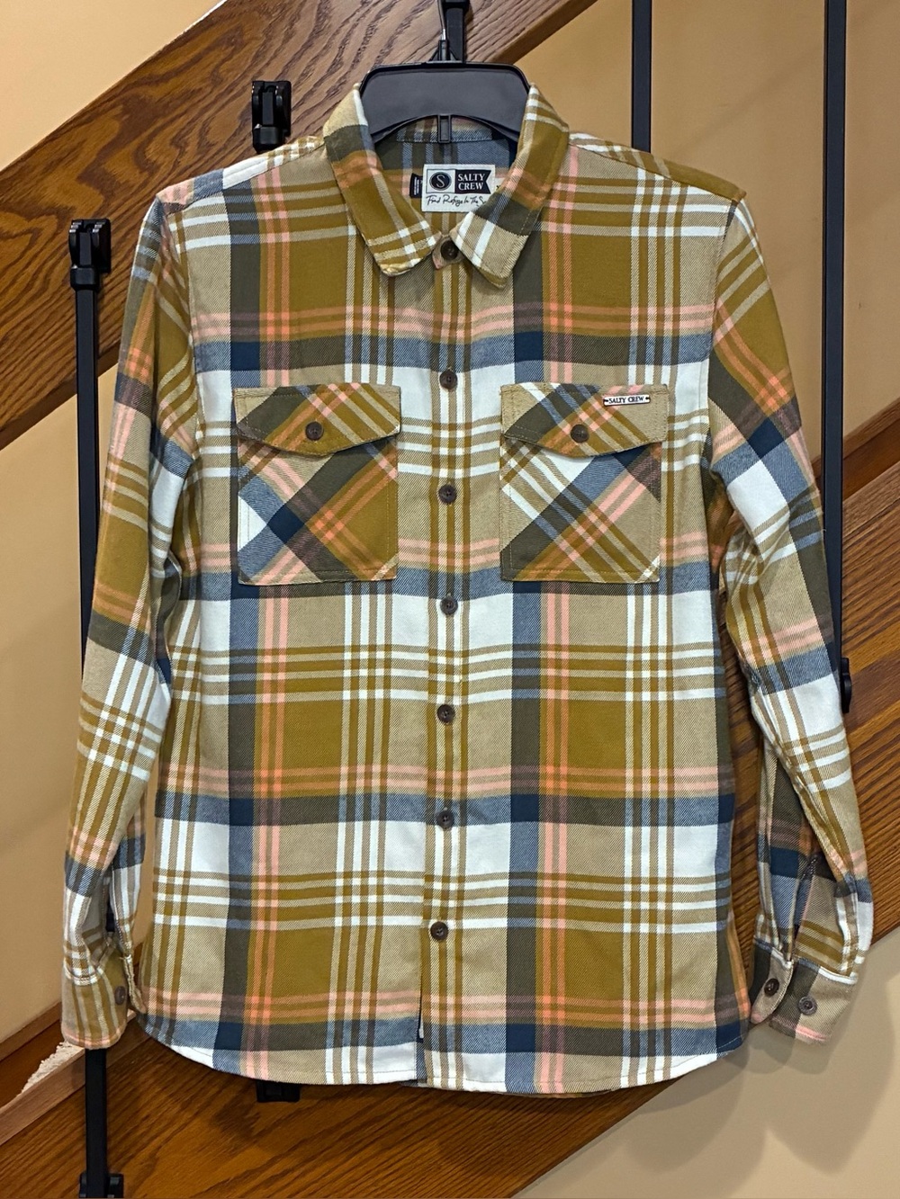 Salty Crew Shirt long haul Plaid Button-Up Pockets Long Sleeve Gold multi SZ.XS